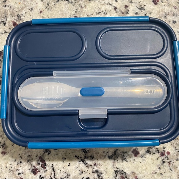 Built Weight Watchers 3 Compartment Lunch Container Snap On Top With Silverware - Picture 7 of 12